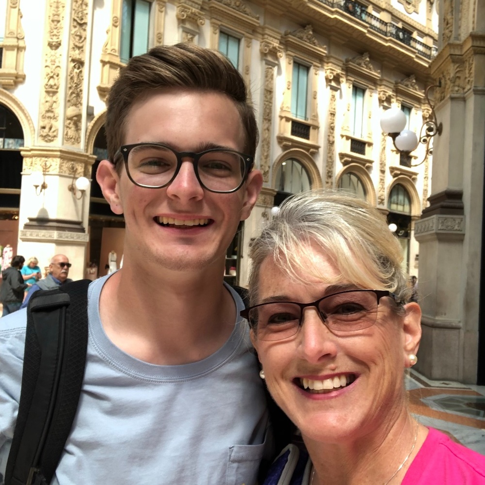 Meet your Posher, Britton